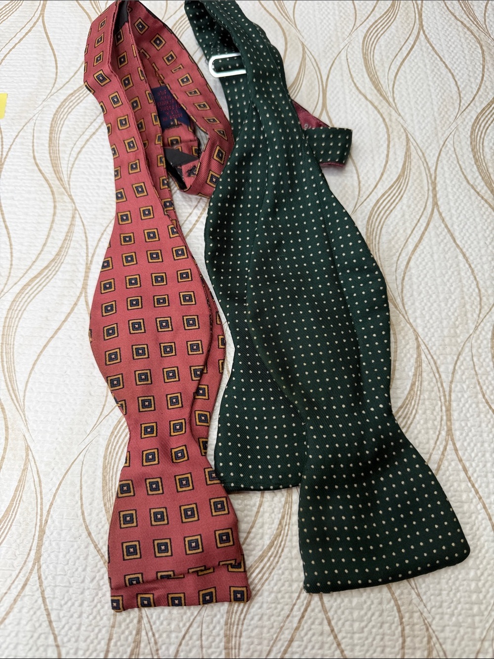 Self-Tie Bow Ties in Forest Green and Burgundy
